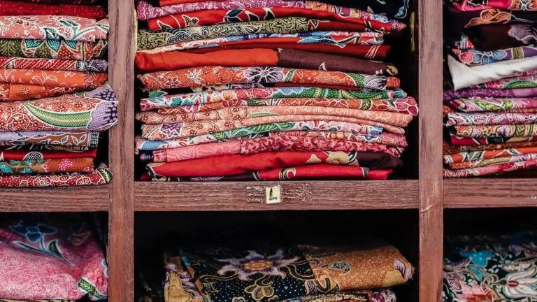 Digital Nomad Housing: Your Brutally Honest Guide to Technomad Dwellings 5 Thai Sarongs on display